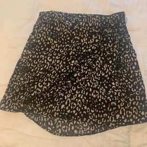 Lulus black and cream wrap skirt